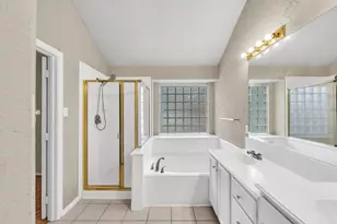 9817 Belfort Dr, Frisco, TX 75035 - Photo 8