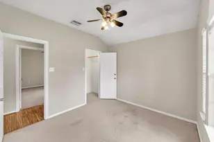 9817 Belfort Dr, Frisco, TX 75035 - Photo 6