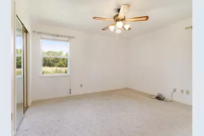 108 W Cunningham Street, Bonham, TX 75418 - Photo 16