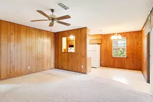 108 W Cunningham St, Bonham, TX 75418 - Photo 8