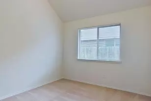 109 N Henrietta St, Ferris, TX 75125 - Photo 20