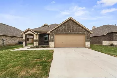 109 N Henrietta Street, Ferris, TX 75125 - Photo 1