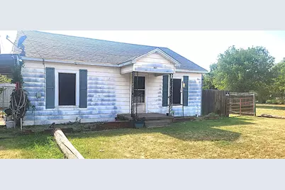402 S Avenue D, Olney, TX 76374 - Photo 4