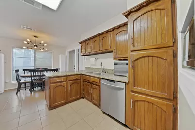 6905 Yorkston Street, Watauga, TX 76148 - Photo 14