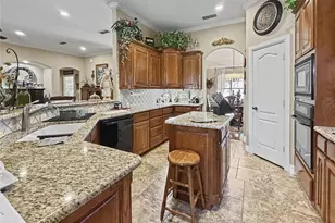 317 Billo Ct, Weatherford, TX 76087 - Photo 12