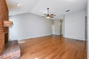 5301 Rio Bravo Dr, Arlington, TX 76017 - Photo 6