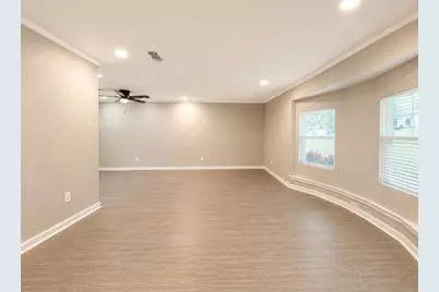 3709 Ashford Avenue, Fort Worth, TX 76133 - Photo 10