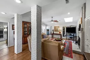 6803 Fernshaw Dr, Dallas, TX 75248 - Photo 6