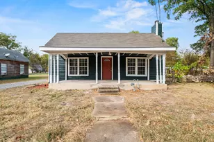 1008 W 10th St, Bonham, TX 75418 - Photo 1