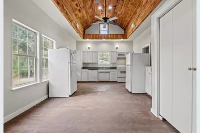 1008 W 10th Street, Bonham, TX 75418 - Photo 10