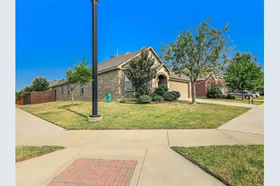 1916 Gayla Creek Drive, Little Elm, TX 75068 - Photo 2