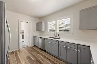 607 N Church Street, Pilot Point, TX 76258 - Photo 10