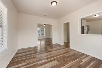 607 N Church Street, Pilot Point, TX 76258 - Photo 8