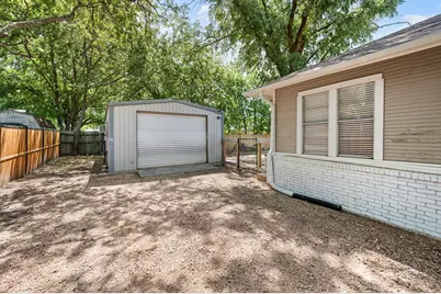 607 N Church Street, Pilot Point, TX 76258 - Photo 24