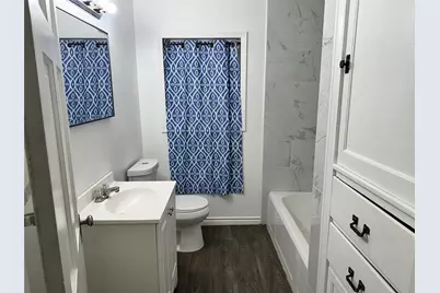 1100 W Waggoman Street, Fort Worth, TX 76110 - Photo 14