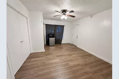 1100 W Waggoman Street, Fort Worth, TX 76110 - Photo 24