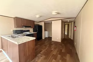 541 Simmons Way, Cedar Hill, TX 75104 - Photo 2