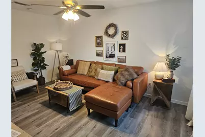 603 Donley Drive, Euless, TX 76039 - Photo 2
