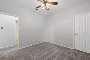9517 Waterman Dr, Providence Village, TX 76227 - Photo 20