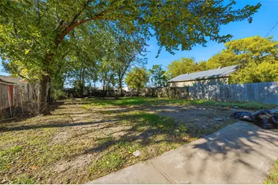 2715 Springdale Street, Dallas, TX 75210 - Photo 4
