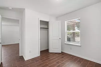 1255 E Davis Avenue, Fort Worth, TX 76104 - Photo 16