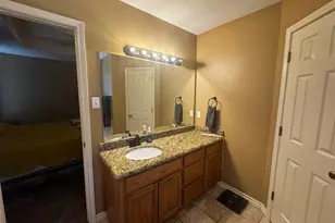 1449 Oakwood Dr, Stephenville, TX 76401 - Photo 4