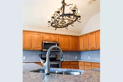10408 Ambergate Lane, Frisco, TX 75035 - Photo 2