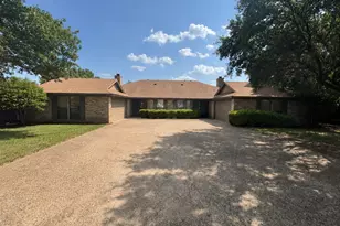 4517 Tall Meadow Ln, Fort Worth, TX 76133 - Photo 16