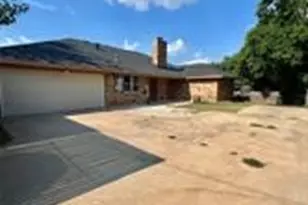 1325 Florentine Dr, Fort Worth, TX 76134 - Photo 14