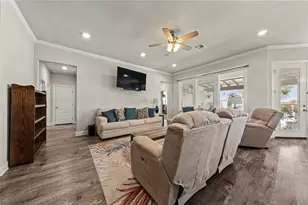 225 Swan Lake, Waco, TX 76708 - Photo 4