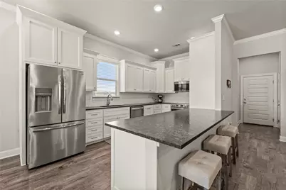 225 Swan Lake, Waco, TX 76708 - Photo 6