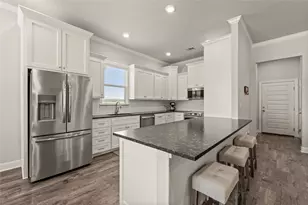 225 Swan Lake, Waco, TX 76708 - Photo 6