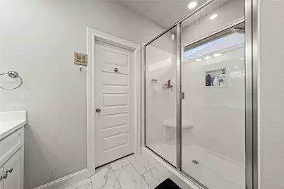 225 Swan Lake, Waco, TX 76708 - Photo 18