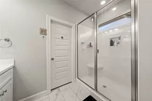 225 Swan Lake, Waco, TX 76708 - Photo 18
