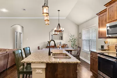 409 Mesa Drive, Lone Oak, TX 75453 - Photo 4