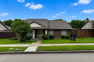 1308 Mullins Dr, Plano, TX 75025 - Photo 1