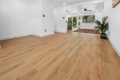 2818 Lowell Drive, Irving, TX 75062 - Photo 6