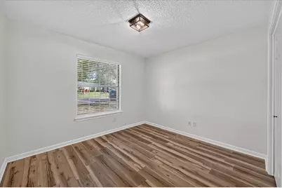 312 E Miller Street, Burleson, TX 76028 - Photo 26