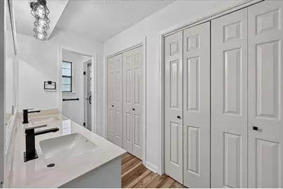 312 E Miller Street, Burleson, TX 76028 - Photo 22
