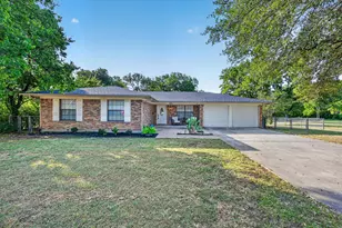 312 E Miller St, Burleson, TX 76028 - Photo 1