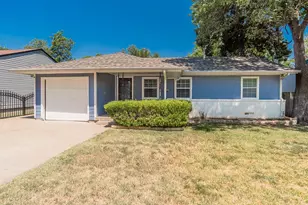 3039 Grayson Dr, Dallas, TX 75224 - Photo 2