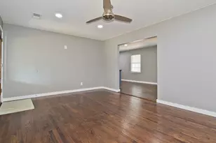 3039 Grayson Dr, Dallas, TX 75224 - Photo 4