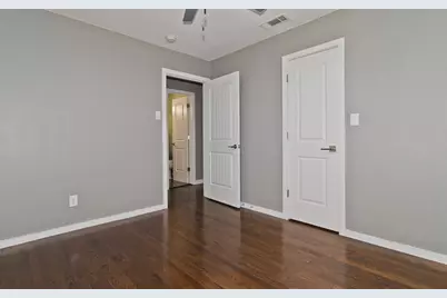 3039 Grayson Drive, Dallas, TX 75224 - Photo 14