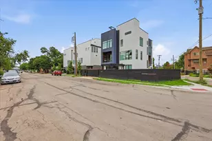 2015 California Dr, Dallas, TX 75204 - Photo 4