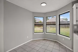 6057 Hillglen Dr, Watauga, TX 76148 - Photo 16