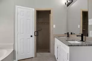 6057 Hillglen Dr, Watauga, TX 76148 - Photo 24