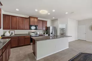 1108 Black Cherry Dr, Aubrey, TX 76227 - Photo 12