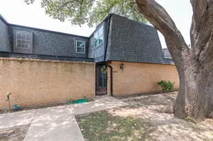 2802 Barrow St, Abilene, TX 79605 - Photo 2