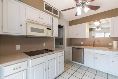 2802 Barrow Street #D3, Abilene, TX 79605 - Photo 12