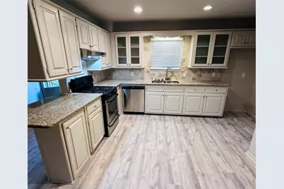 902 Crestview Drive, Sherman, TX 75092 - Photo 8